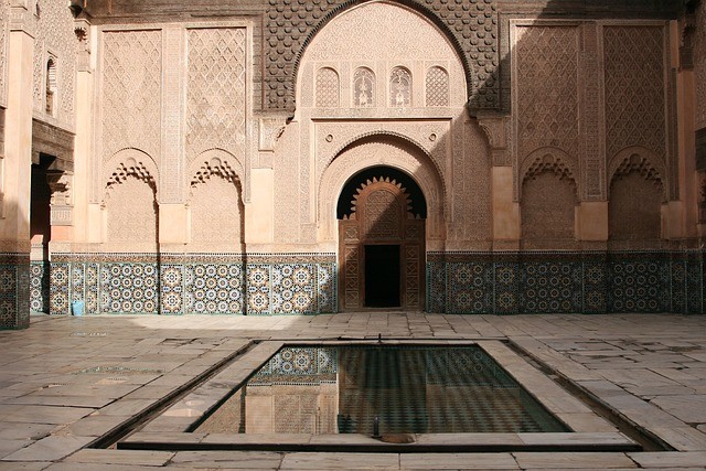 خطبة مختصرة عن الناقض الثاني من نواقض الإسلام - من لم يكفر المشركين