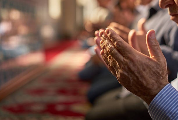 فضل التبكير إلى الصلاة