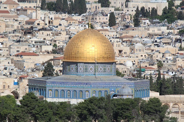 الخصائص العشر لبيت المقدس والمسجد الأقصى