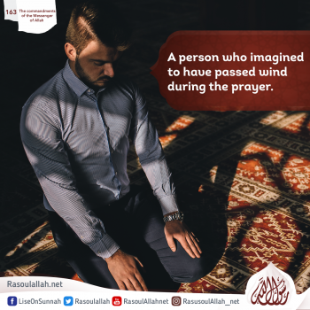 A person who imagined to have passed wind during the prayer